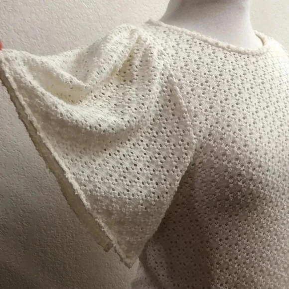 Madewell Texture & Thread Eyelet Flutter Sleeve Top - Picture 3 of 8